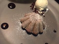 巧克力火山熔岩-Carbon莫卡哆·意大利复古集市餐厅(杭州大厦店)