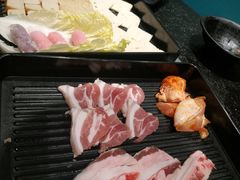 -烤路里·韩国品质自助烤肉(石路天虹4号店)