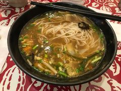 -秦香陕西食府(华贸天地店)