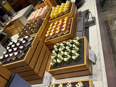 -飨食汇全日制餐厅·昆山皇冠假日酒店(九方店)