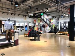 -NIKE品牌体验店(北京蓝色港湾店)