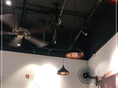 大堂-梦花街馄饨店(中华苑店)