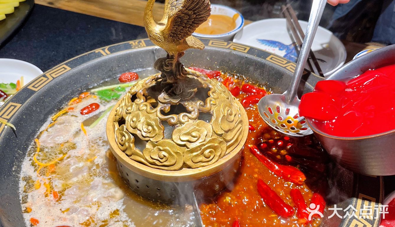 北京探店|能随便偶遇爱豆的网红火锅店