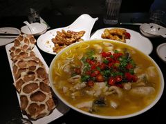 -梧桐树下(云锦世家店)