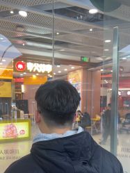 -川和潮人