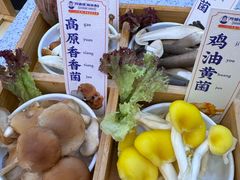 -阿婆情腊排骨火锅(金虹路店)