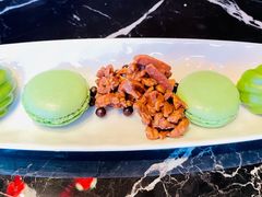 餐后甜品-L'ATELIER de Joel Robuchon(外滩18号店)