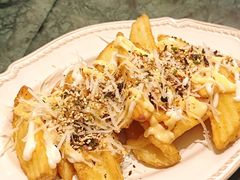 -秘密旅行Bonjour(黑金冠 江南西店)