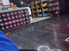 -GAGA主题量贩式KTV平价店(工大店)