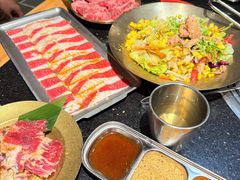 -韩烧牛中牛·甄选黑牛烤肉(黑金店)