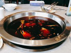 -忘情水鱼头·鲜鱼火锅(滨江中路店)