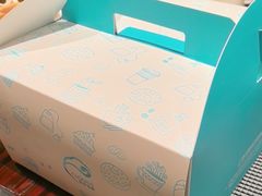 -广州万富希尔顿酒店·感趣自助餐厅·金秋蟹宴生蚝海鲜刺身烧烤