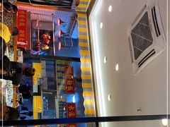 -彩虹站·香港烧腊茶餐厅