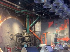 -极限PLAY运动娱乐新世界·团建派对潮玩休闲馆·室内蹦极高空游乐园