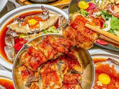 -草家酱蟹炭火烤肉店(珲春南路一店)