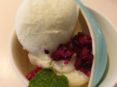 -江边城外烤全鱼(世茂广场店)
