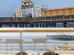 -北戴河碧螺塔海上酒吧公园