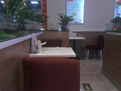 卡座-嘉和一品粥(津华昌道店)