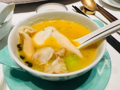 酸汤浸西施舌-新荣记(BFC外滩金融中心店)