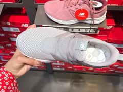 -New Balance(王府井奥莱·香江小镇店)