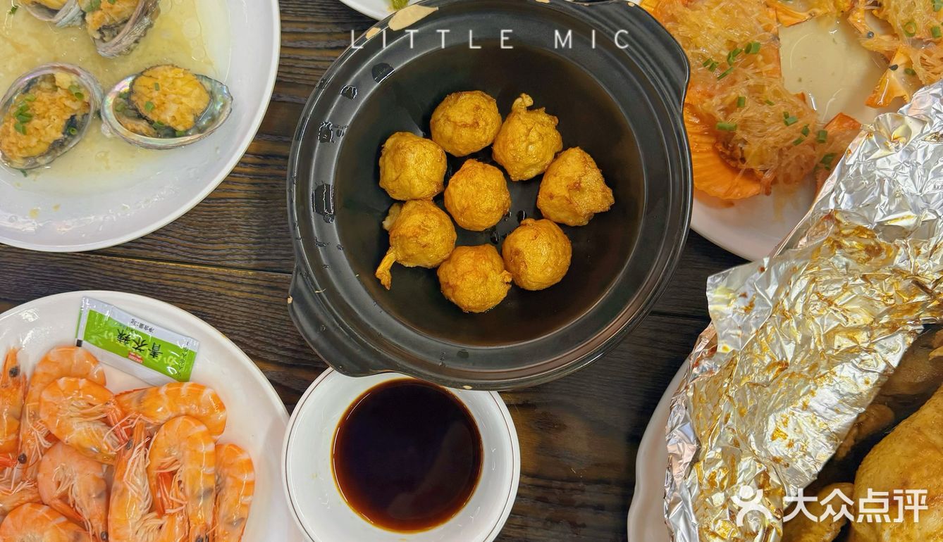 暮色下的海边[爱心]享受一顿海鲜盛宴