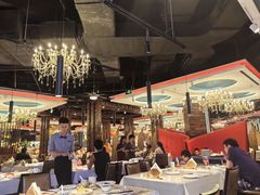 -四海一家自助餐(益田假日广场店)