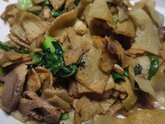 -黄泥岗·地道湖北菜(奥特莱斯店)