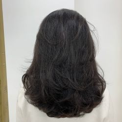 -IU潮牌·SALON