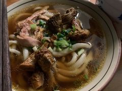 松茸鸡汤面-玉滋補