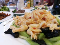 -汇泉王朝大饭店