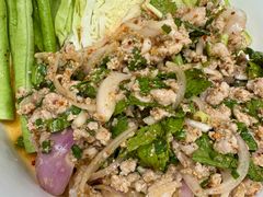 -Dang restaurant (patong phuket)