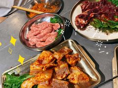 -围炉肉舍丹东海鲜烤肉·烤活鳗(步行街店)
