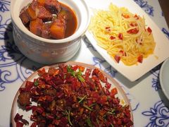 -卢大鲜鱼头捞饭(美利广场店)