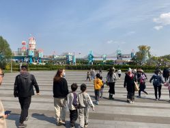 -季高兔窝窝亲子园(上海薰衣草公园店)