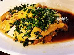 -魏铭鱼头捞饭(晋阳路店)