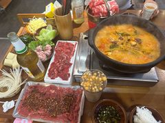 -黔有有贵州酸汤夺夺粉火锅(五味十字店)