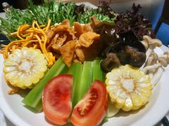 -八珍玉食鸡煲·打边炉(印象城店)