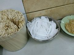 -春雨羊汤店(广开四马路总店)