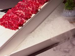 -左庭右院鲜牛肉火锅黑金店(陆家嘴中心店)
