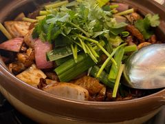-胡须佬鸡煲四季火锅店(石厦西村直营店)