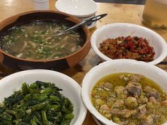 -笨罗卜浏阳菜馆(太平街店)