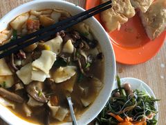 -明记汤揪片子炒面(红山市场特色美食街店)
