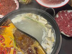 -重庆故事姊妹老火锅(财经学院店)
