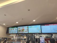 -德克士(哈西火车站店)