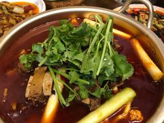牛排汤锅-伊兰麒兰馨园·川菜·清真馆(339电视塔店)