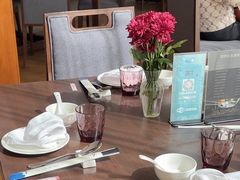 -静之湖湖畔餐厅