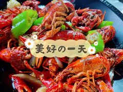十三香小龙虾-金陵暴走小龙虾·迷踪蟹(凯德MALL店)