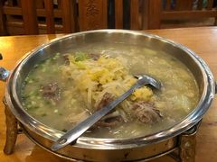 大骨头炖酸菜-东北农家小院(定西路店)