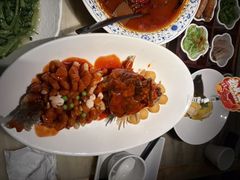 -吴越荣记苏州菜·松鼠桂鱼 100% 活鱼现做(月光码头店)