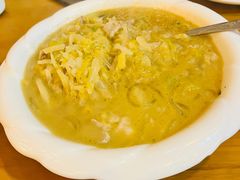 -鹤乡东北菜(崮山路店)